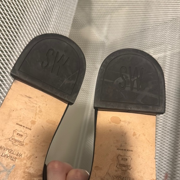 Stuart Weitzman Odeon Patent Leather Black Buckle Slide On Sandal - Picture 4 of 5